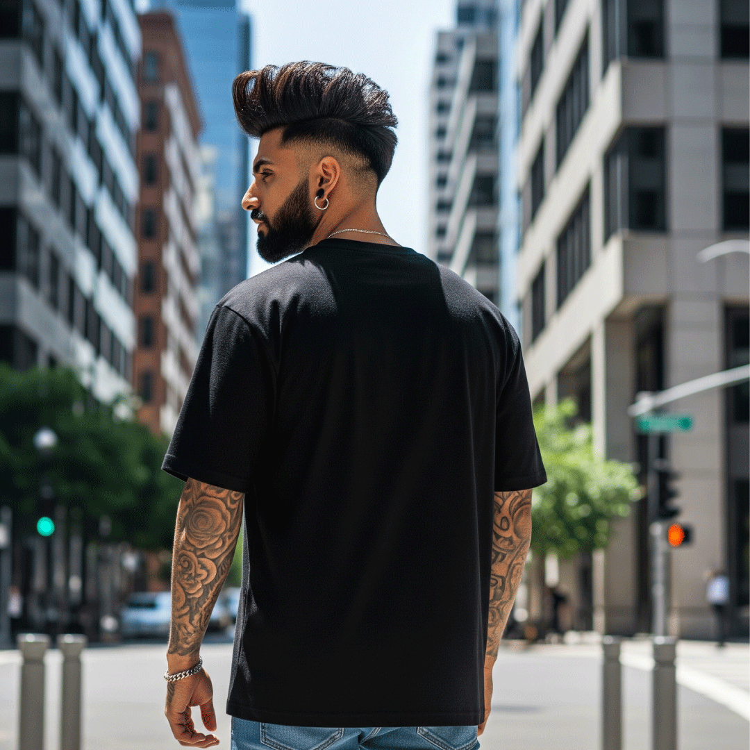CR7 GOAT Oversized Tee – Limited Edition